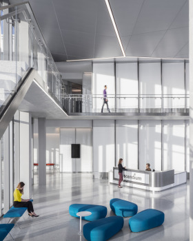 Wisconsin 教育总部大楼丨美国威斯康星丨Flad Architects