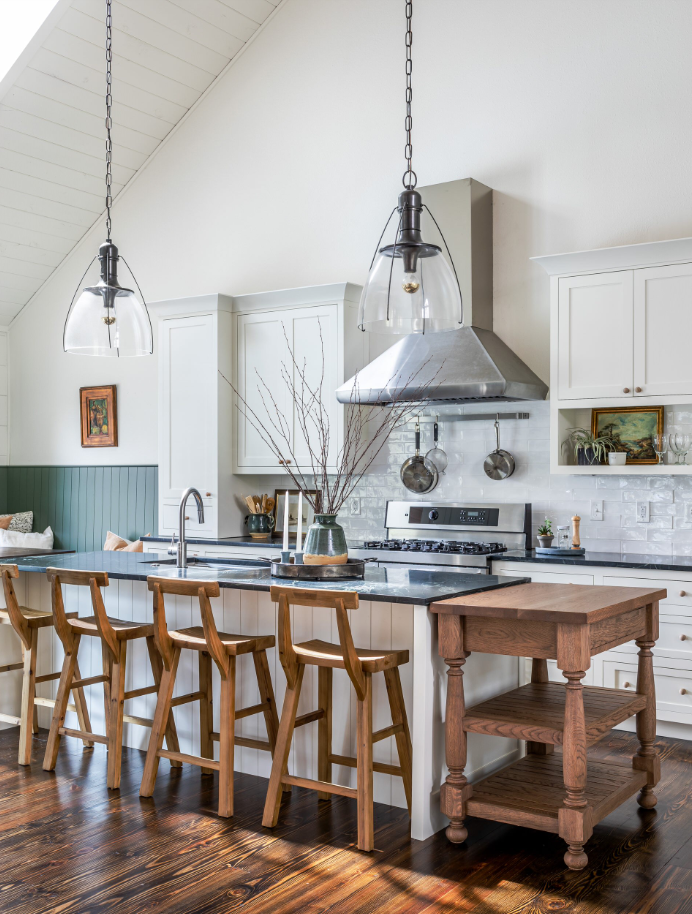 佐治亚州蓝岭湖畔老木屋改造项目丨美国佐治亚丨梅里韦瑟设计集团Kathryn McAdams-3