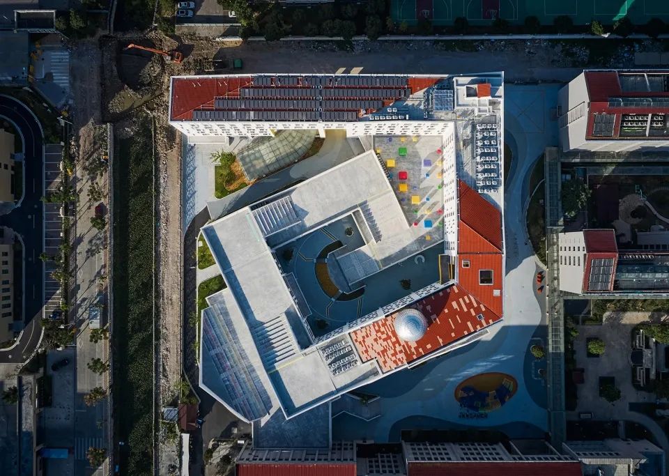 乐清育英寄宿学校 | 螺旋体建筑的丰富空间与创新教育理念-22