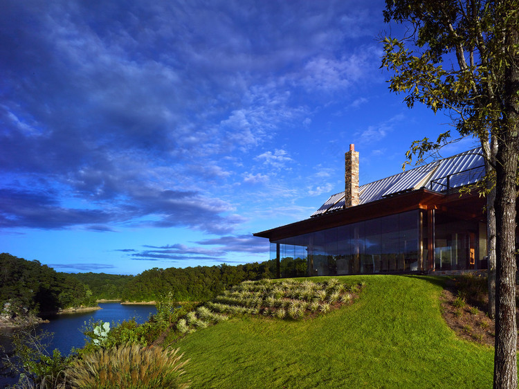 悬崖边的现代农舍-2