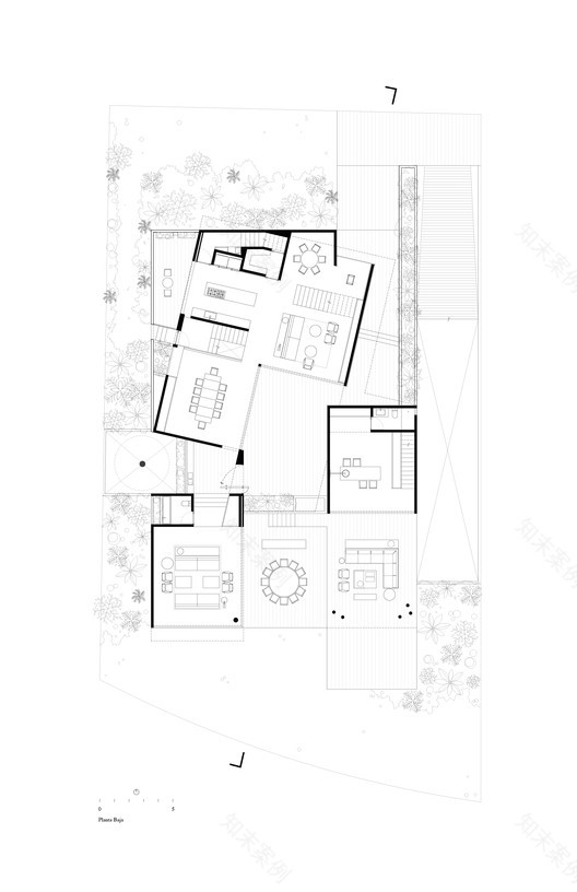 封闭社区内的内向型家居巨石——DeLunna House-13