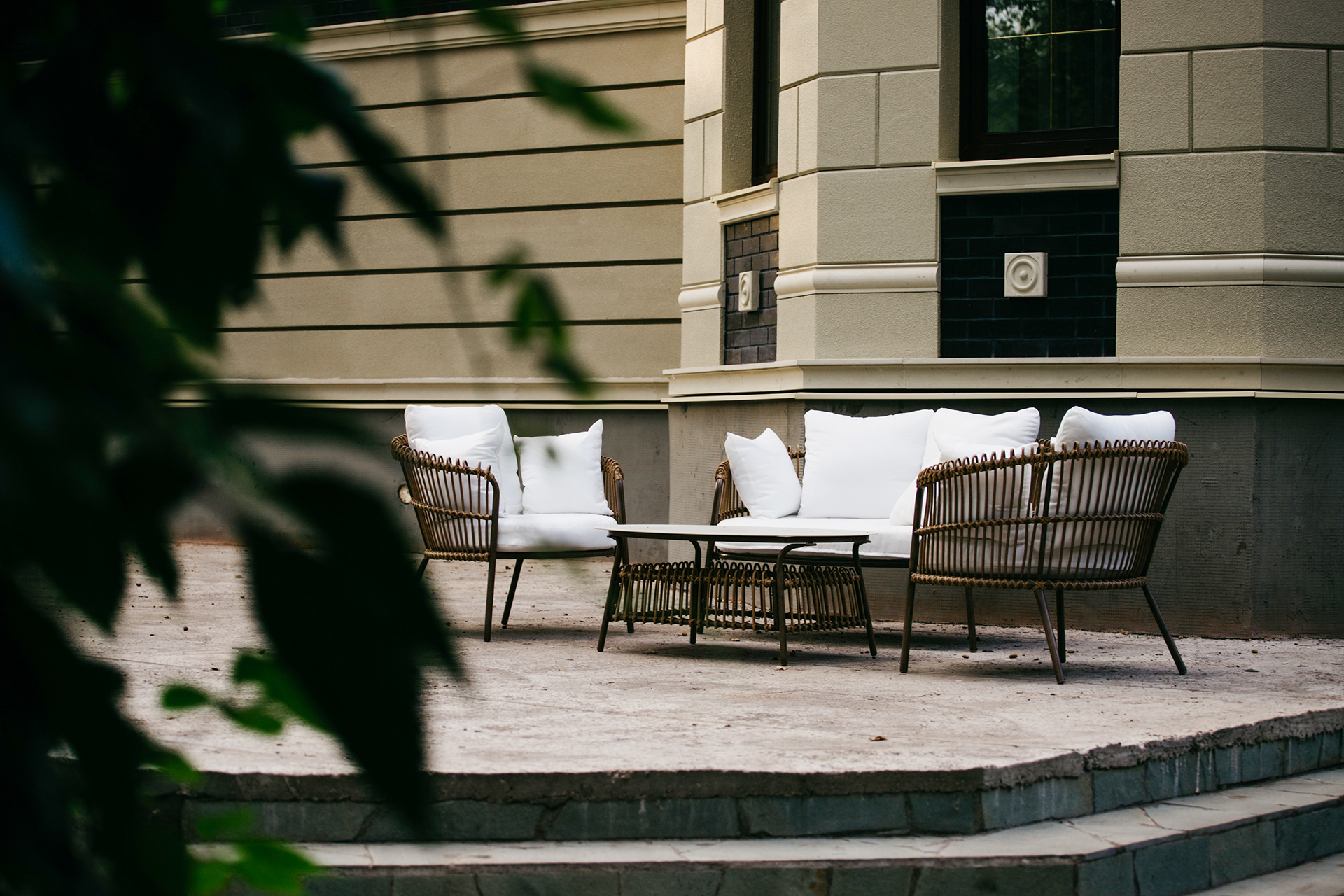 FACADES OF THE HOUSE IN YUMATOVO-4