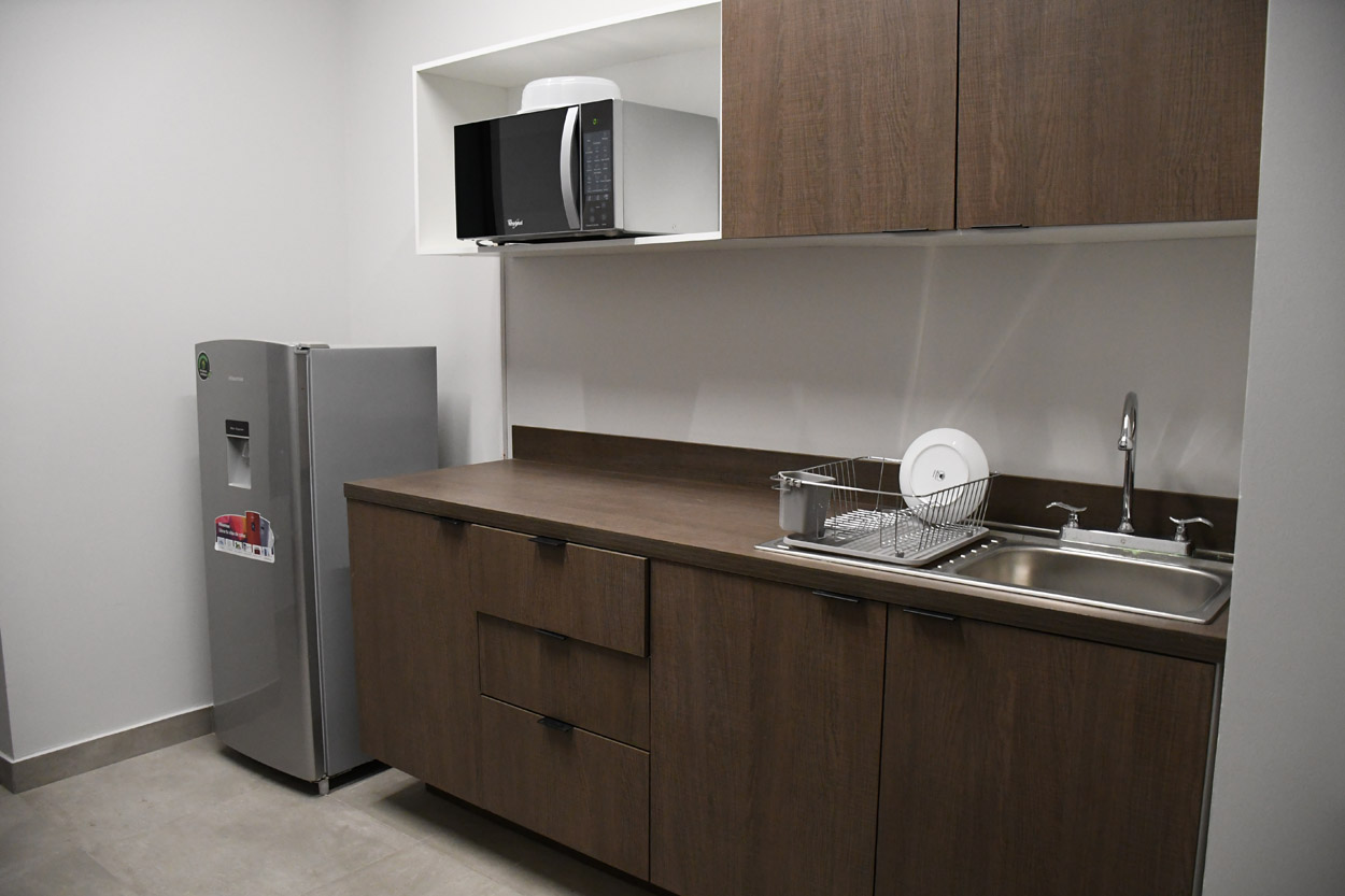 梅里迪阿姆工作-17