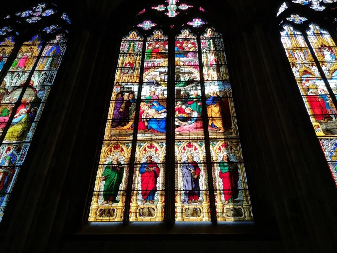 见筑l经典、传统、革新：“老中青”三代教堂大PK-17