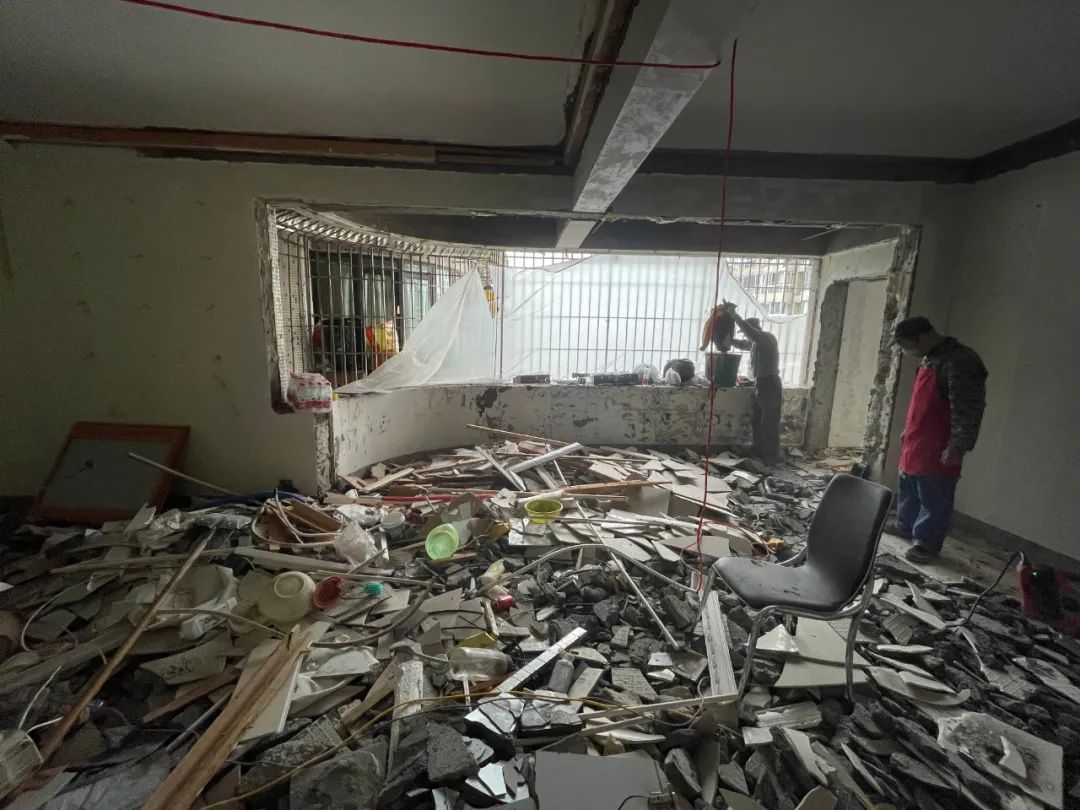 浴火重生的亲子住宅 · 现代风格与空间的完美融合丨品界国际-24