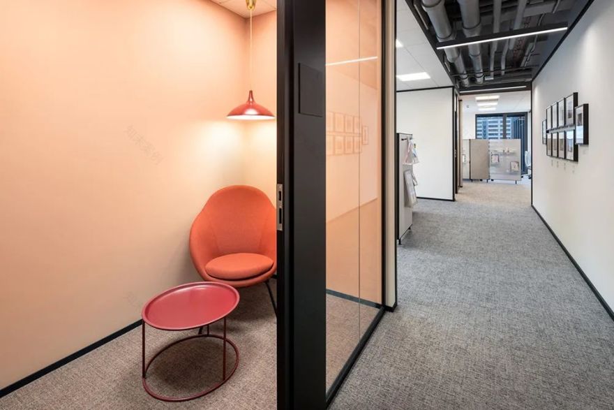 雅诗兰黛华沙办公设计丨波兰华沙丨Colliers Define-29