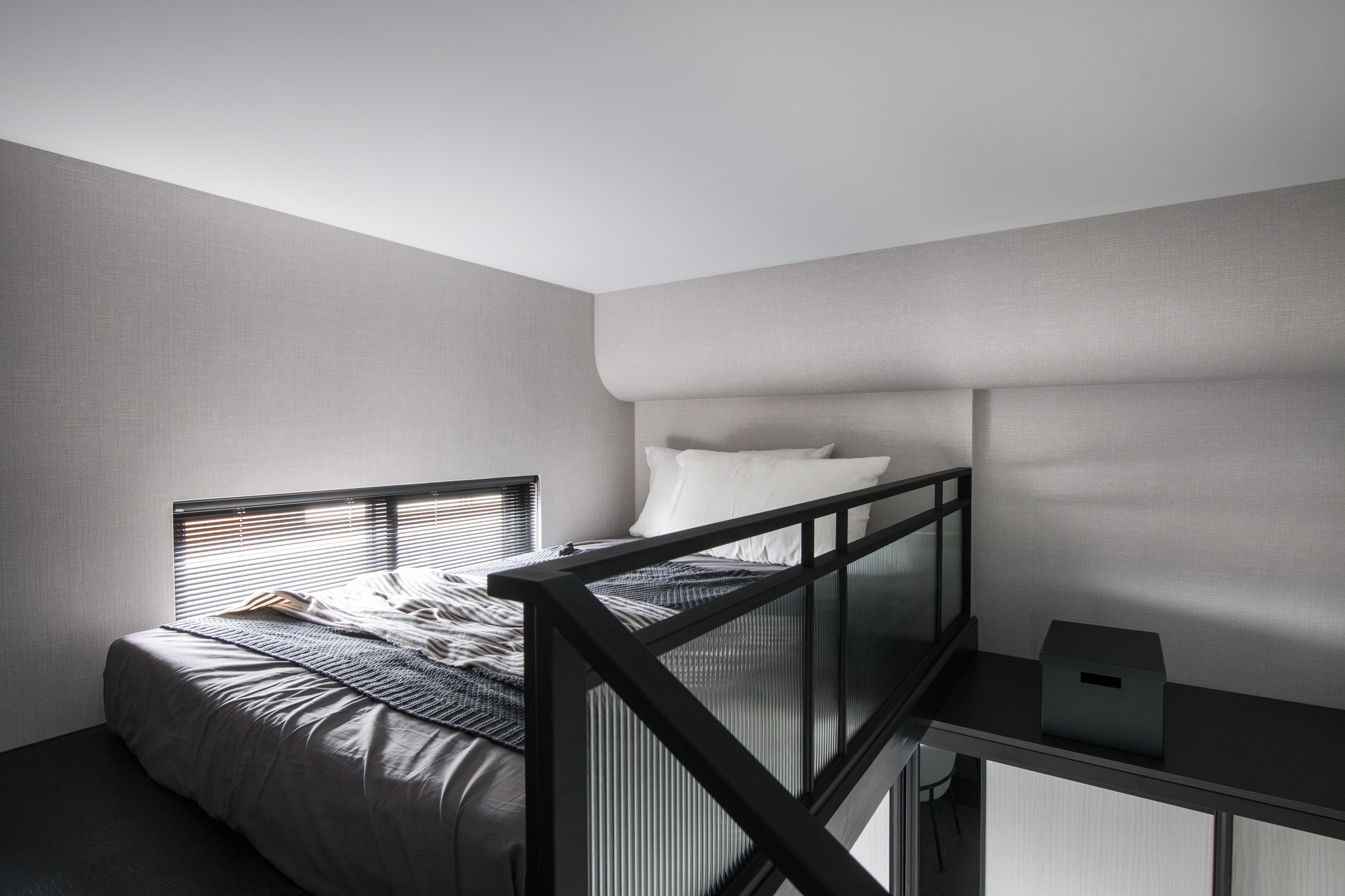 台北士林区黑与白小户型设计丨中国台北-20