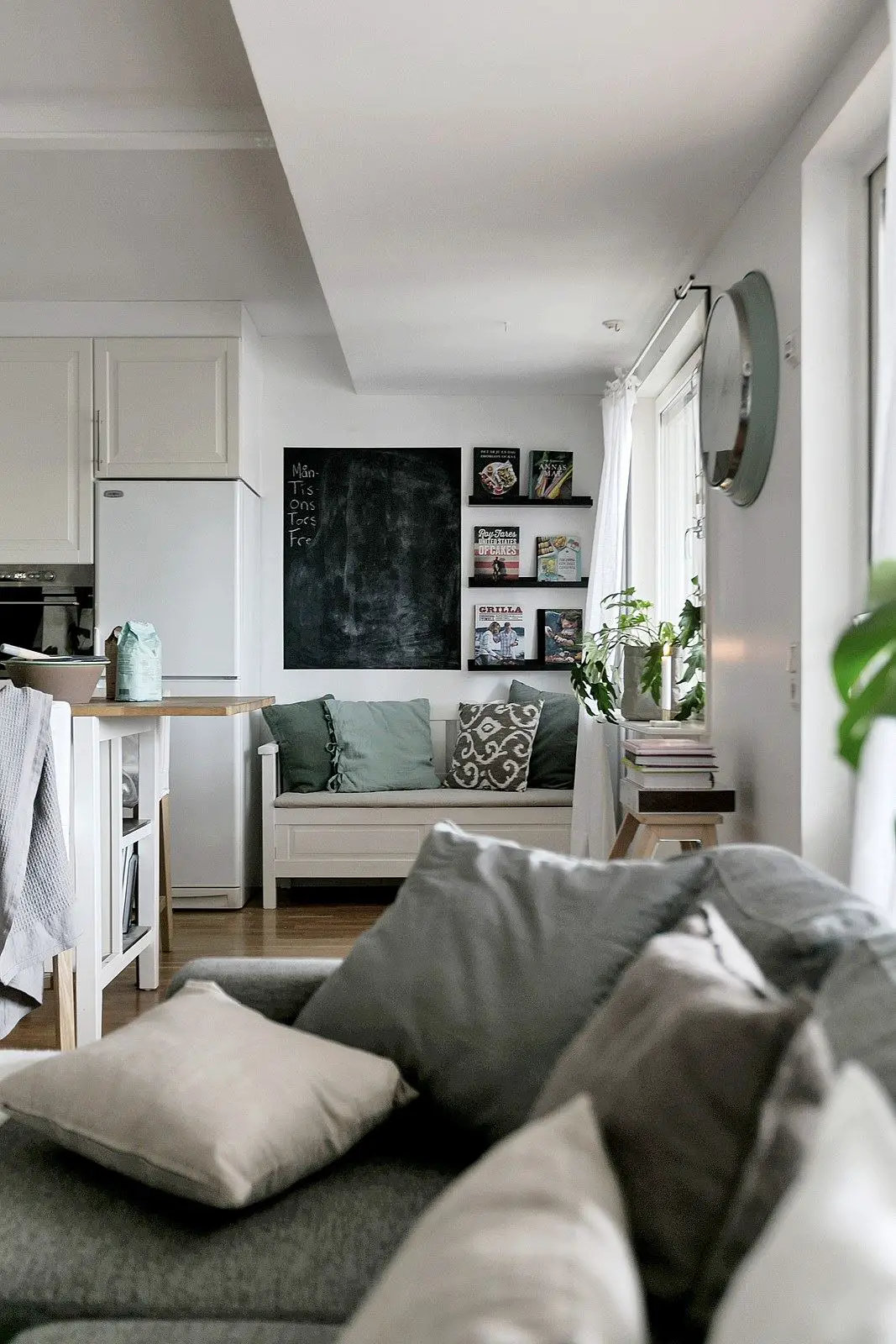 瑞典公寓的墙面装饰灵感-4