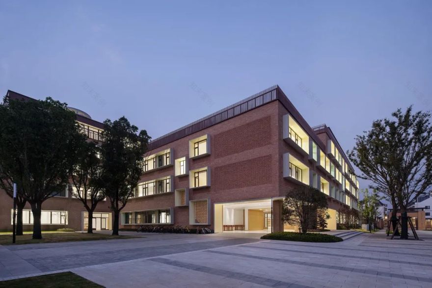 永康崇德学校丨中国浙江丨江苏中锐华东建筑设计研究院有限公司 荣朝晖工作室-10