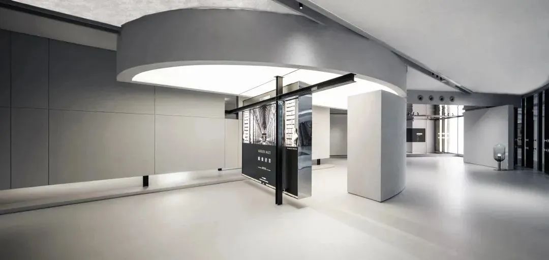 欧戈雅「梯·艺术 THEIART」空间丨中国武汉丨宛佩,初原加拓-23