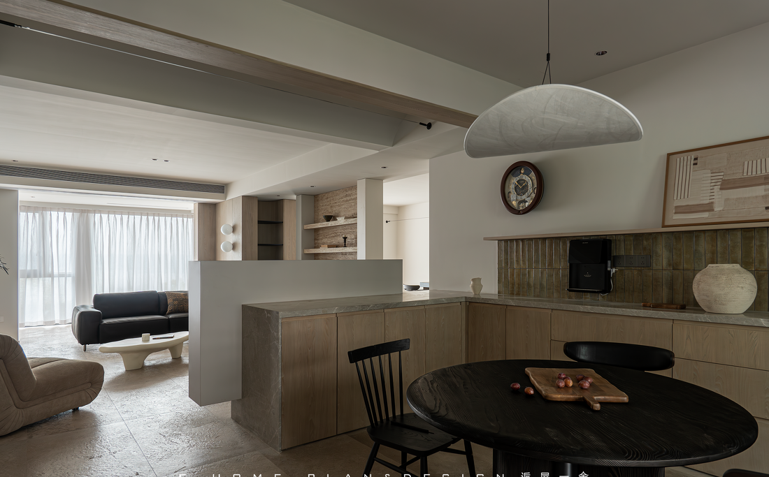 和卧室互换后，客厅倒像是掩起来的世外桃源-22