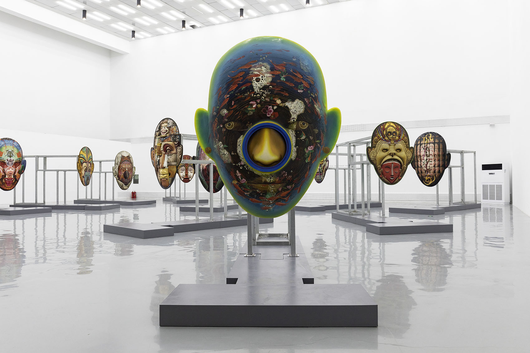 「变相·王国建艺术展」展览设计丨中国北京丨燕尾设计室-36