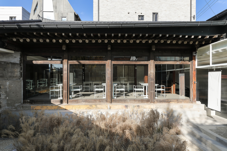 Dongnip Milbang Restaurant / Design Studio Maoom-20