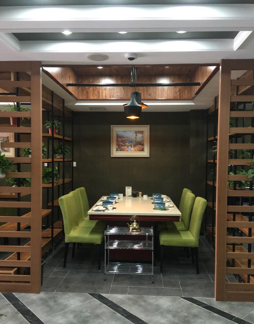 
呼市锡林小镇时尚涮都餐饮设计 -1