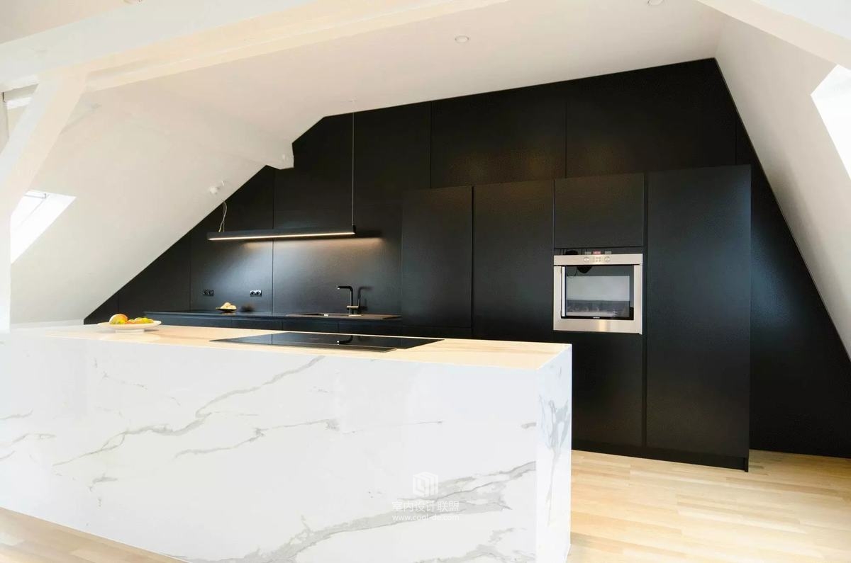 老房改造后的阁楼-6