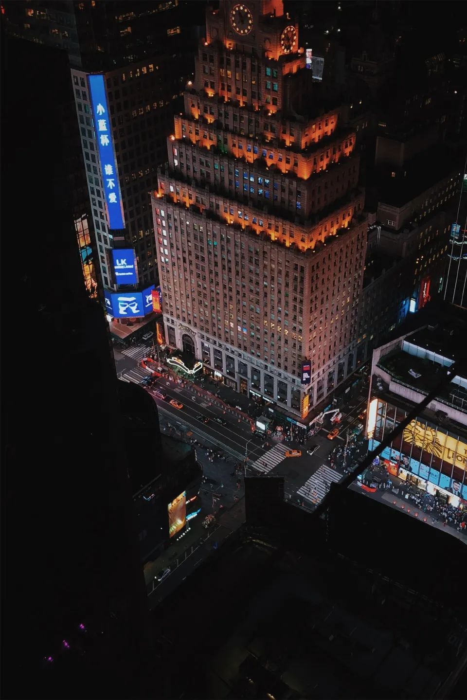 城市切片 · 建筑师王俊锋的手机影像城市观察丨中国北京-42