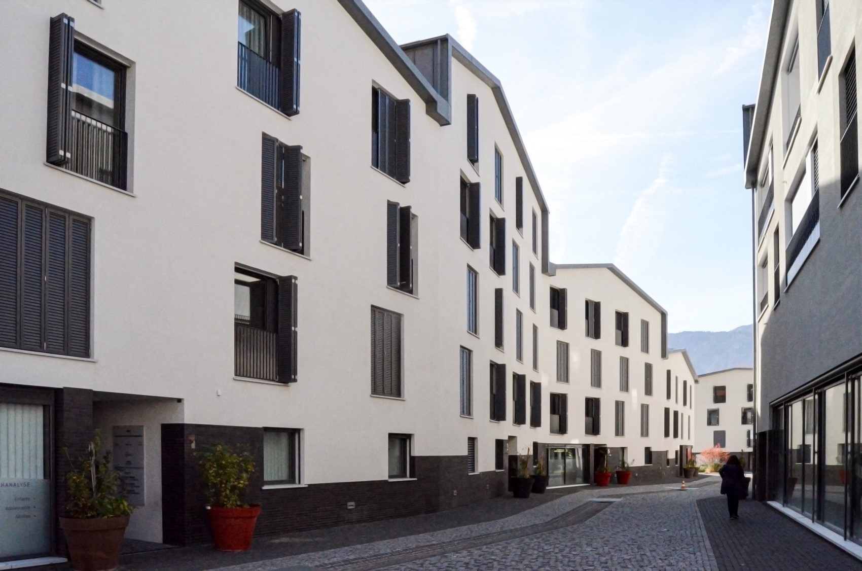 瑞士艾格勒旧城中心改造暨城市综合街区 / 瑞盟设计-21