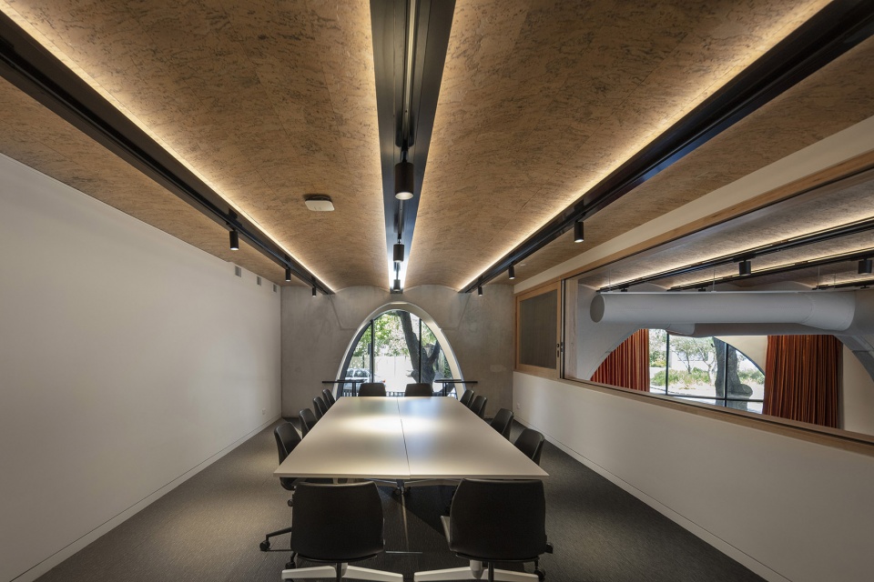 澳大利亚首个 LGBTQI+活动中心——维多利亚傲娇中心-83