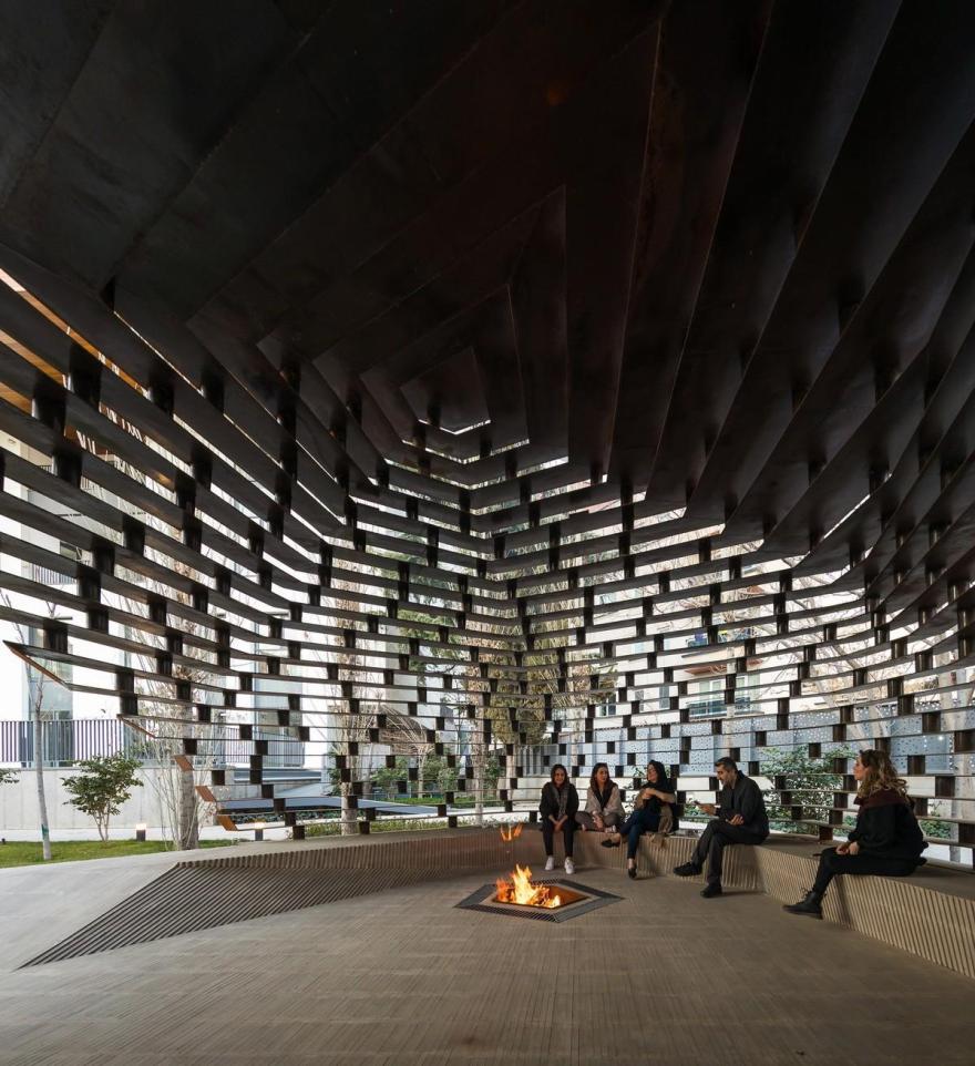 融入古老元素,片状“鱼鳞”架起的无柱天篷丨伊朗丨Olgooco-3