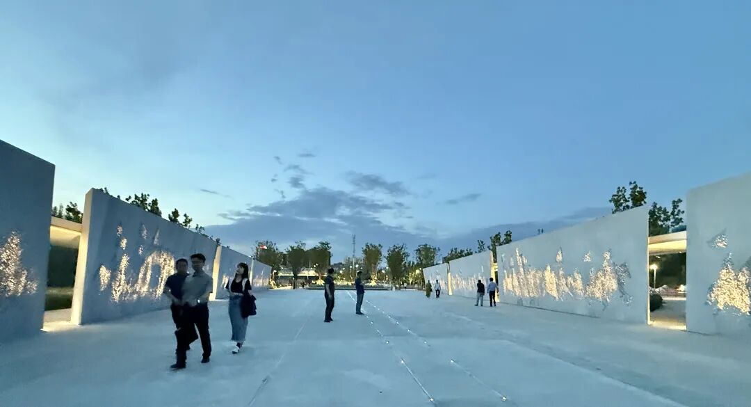 快讯|一合作品哈密市左宗棠凤凰台历史文化公园开园-45