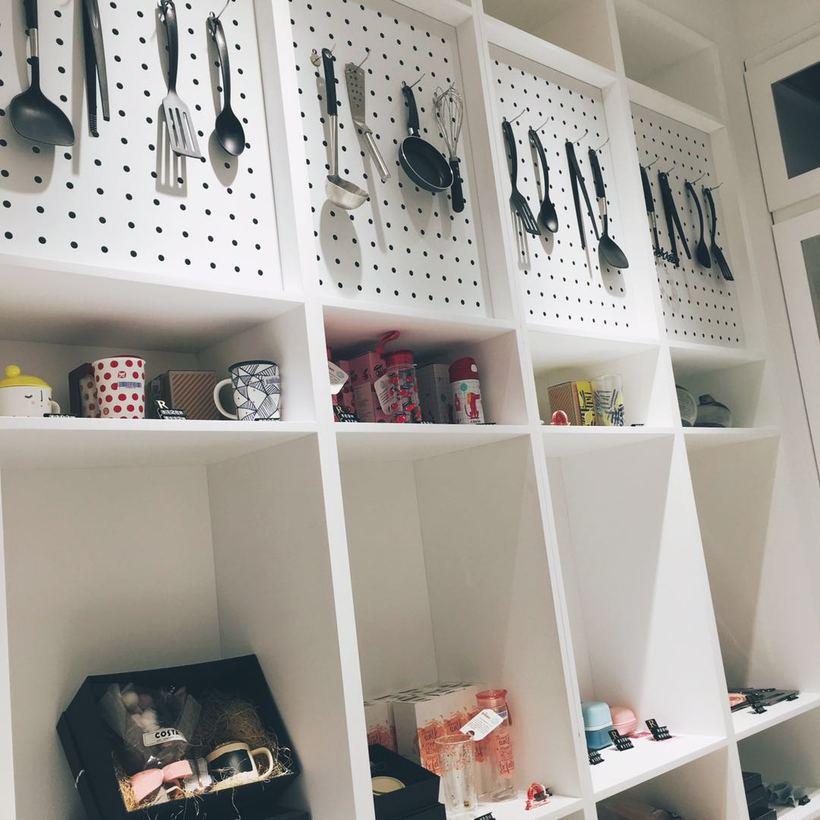 “流量收割机”，开了全球首家线下体验店-16