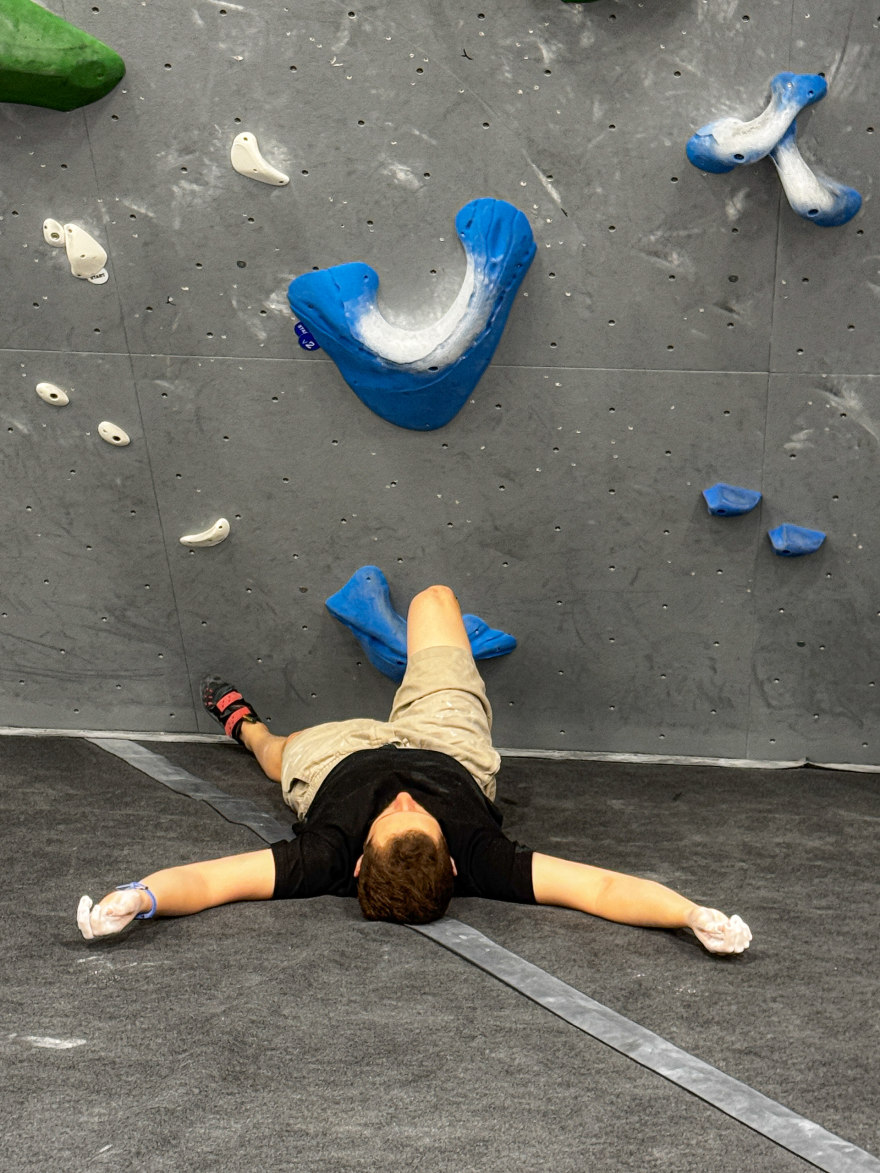 Gravity & Grit: The Art of Climbing Through the Lens-19