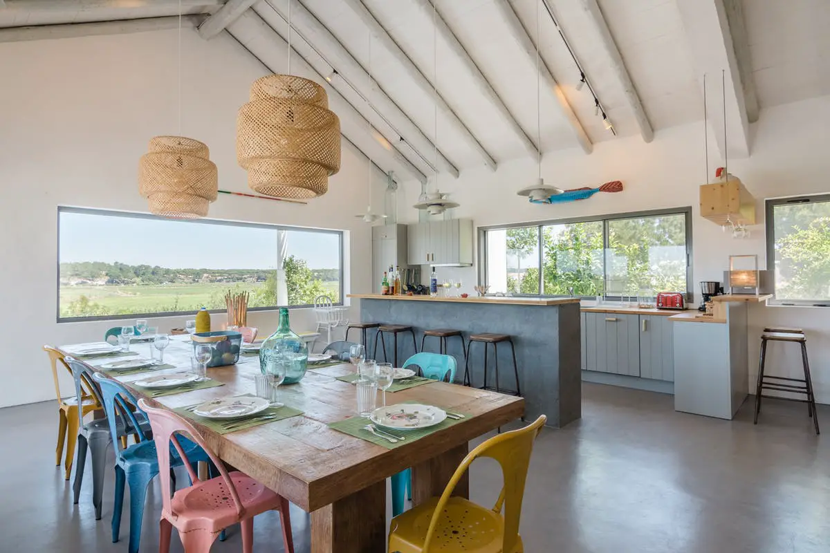 葡萄牙度假别墅 | 色彩斑斓的泳池边天堂-7