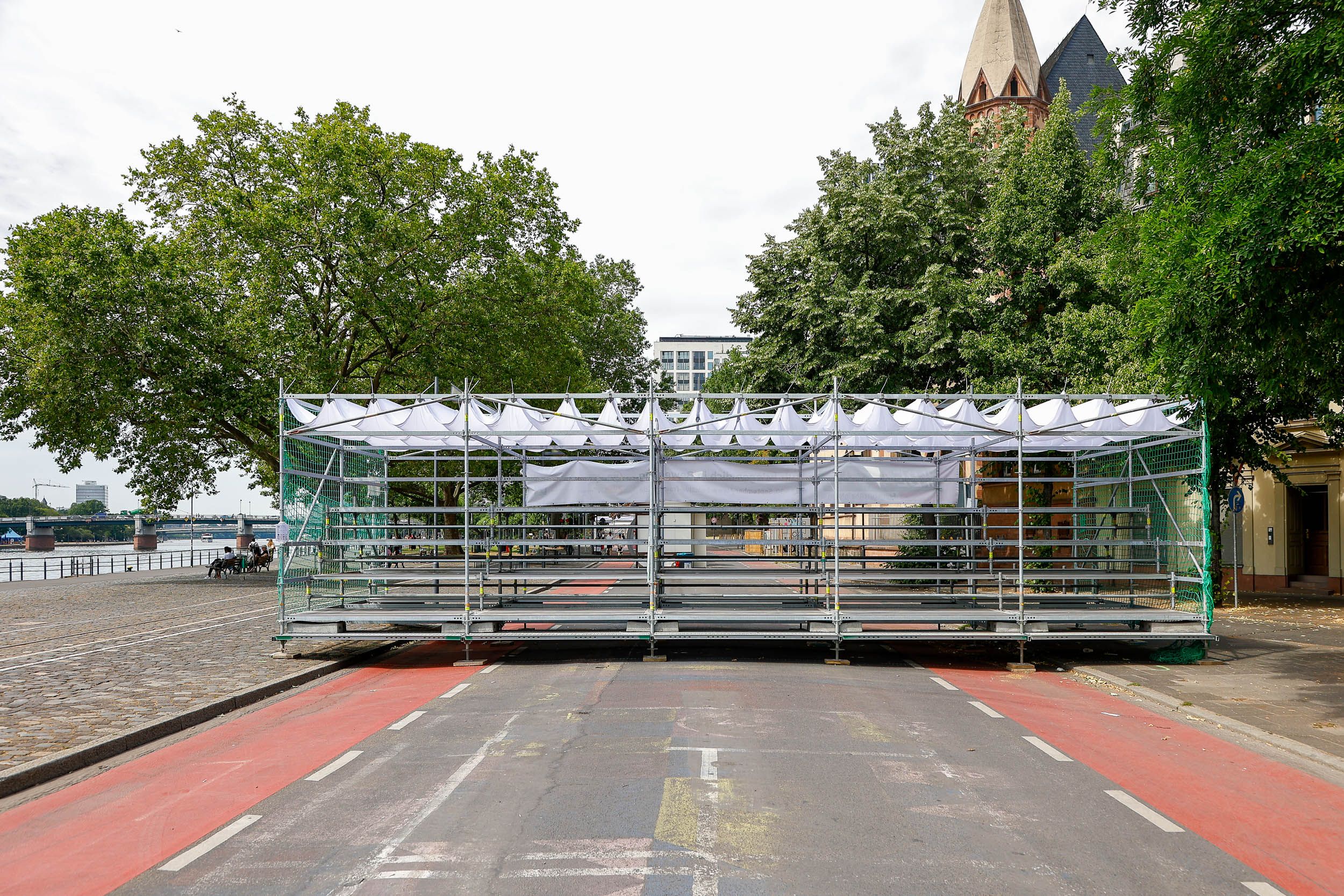 Schattenspender · 法兰克福美因河之夏遮阳设施丨德国法兰克福-7