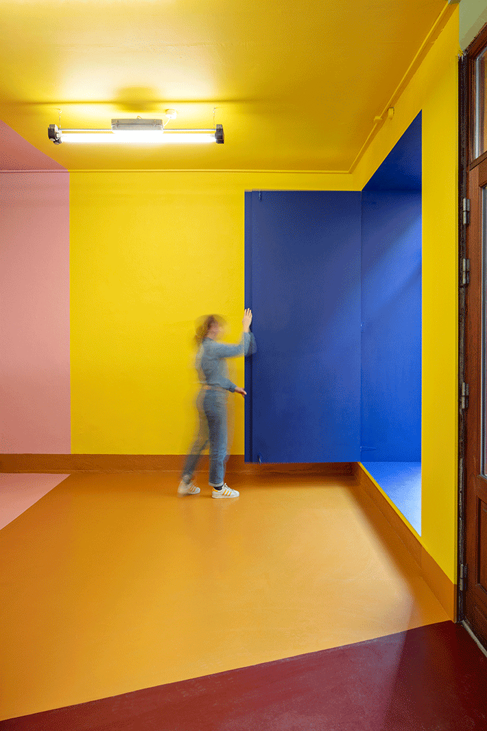 多色空间 – 莱思与戈里-1