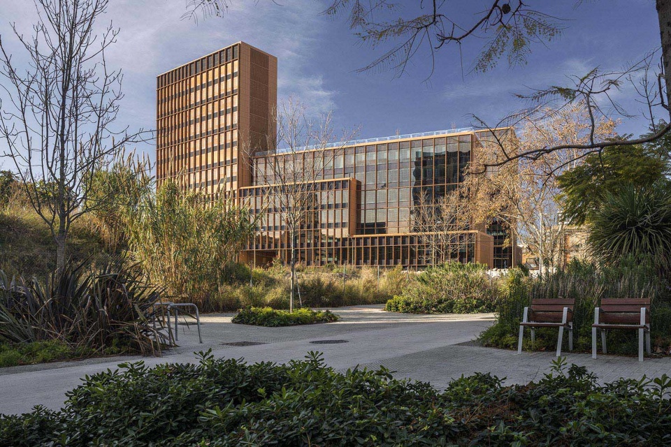 西班牙首个智能建筑 | 巴塞罗那 Smart 22@办公综合体-3