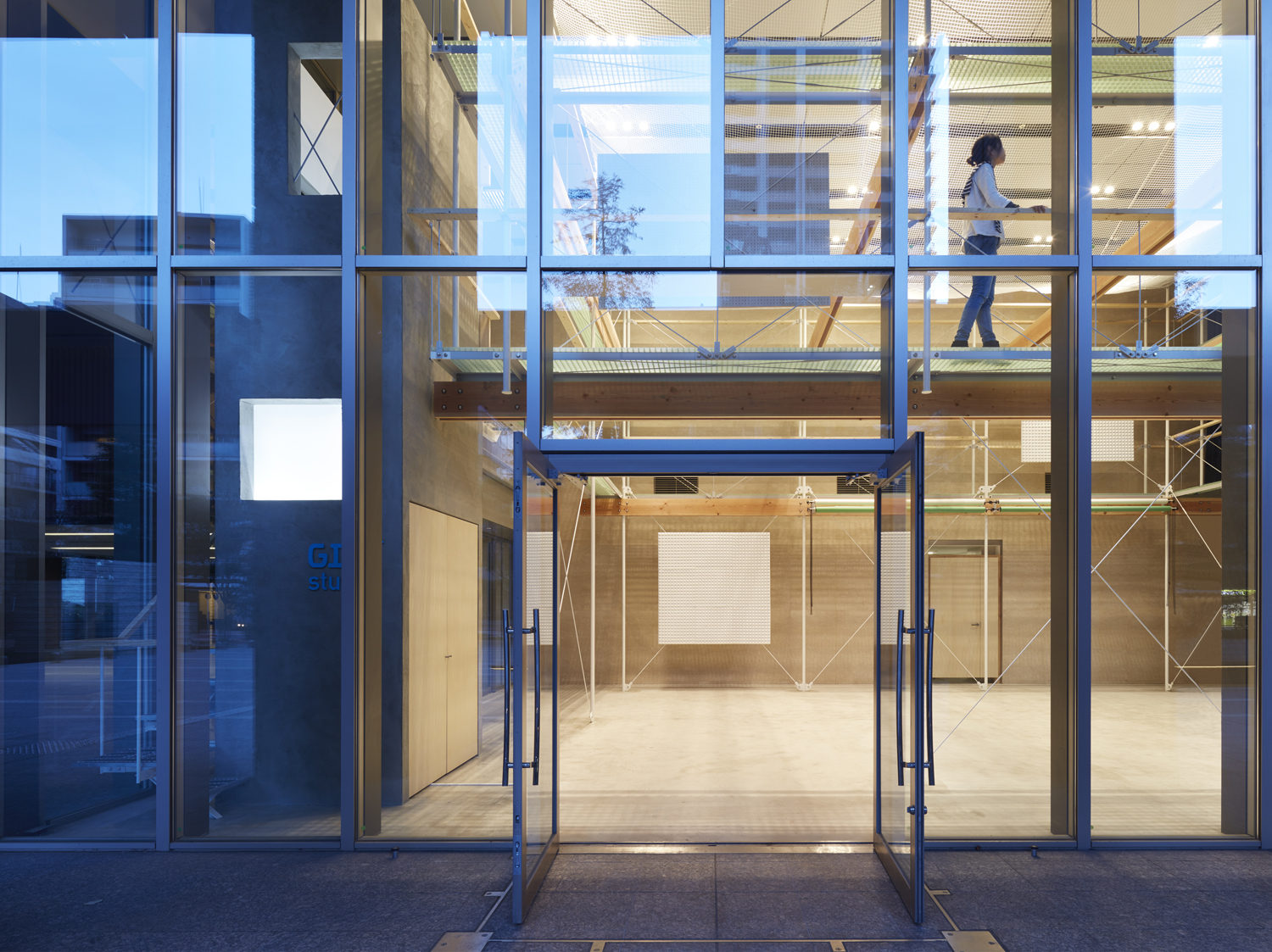 GDO工作室·西纳托丨日本东京丨结构设计寺戸巽海,照明设计FDS-36