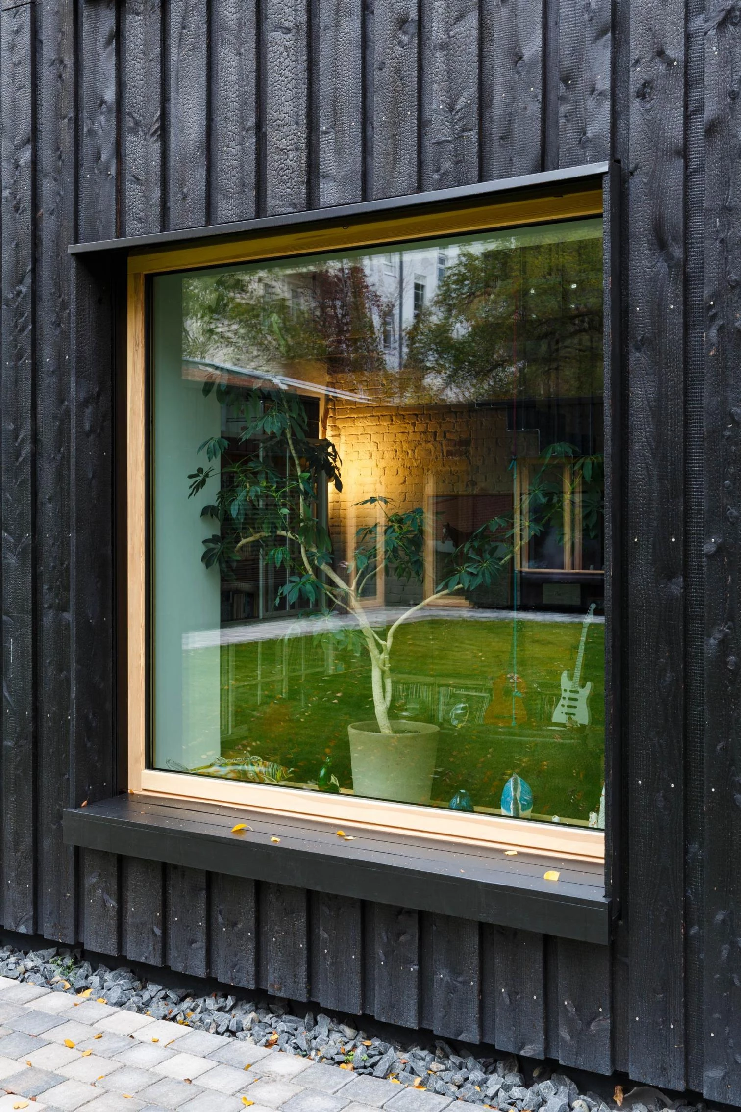 柏林旧锁匠铺改造丨德国柏林丨艺术家和创意人士团体-7