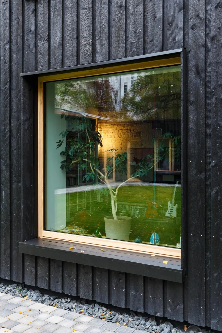 柏林旧锁匠铺改造丨德国柏林丨艺术家和创意人士团体-7