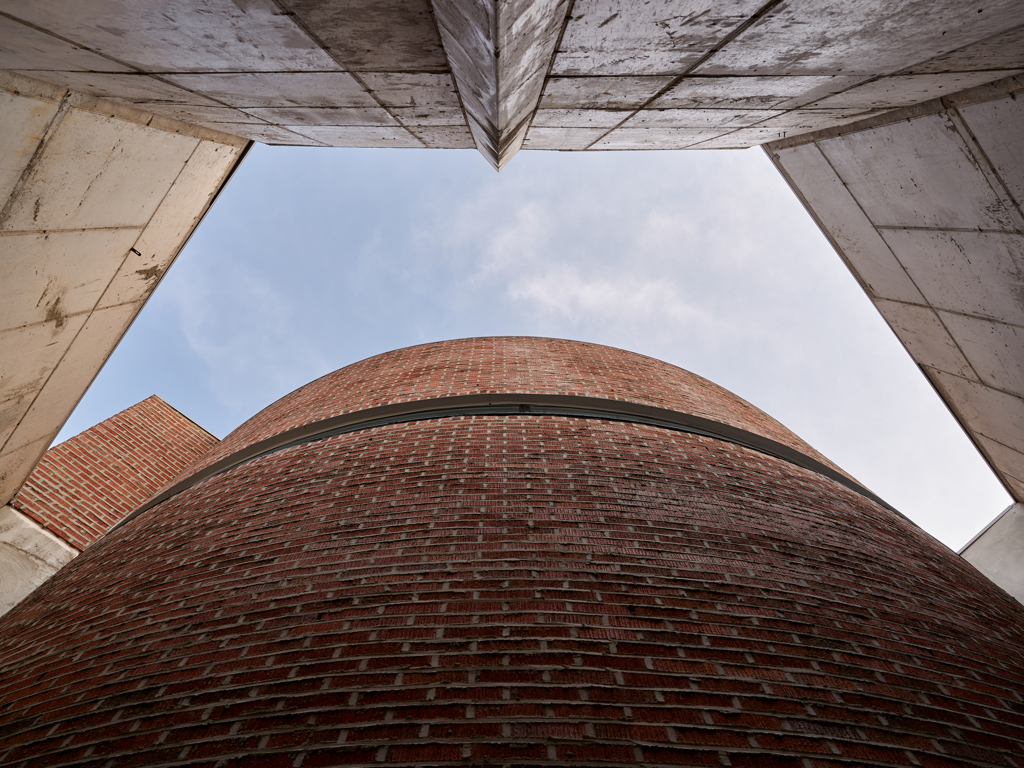 Alley in the House / FHHH FRIENDS-45