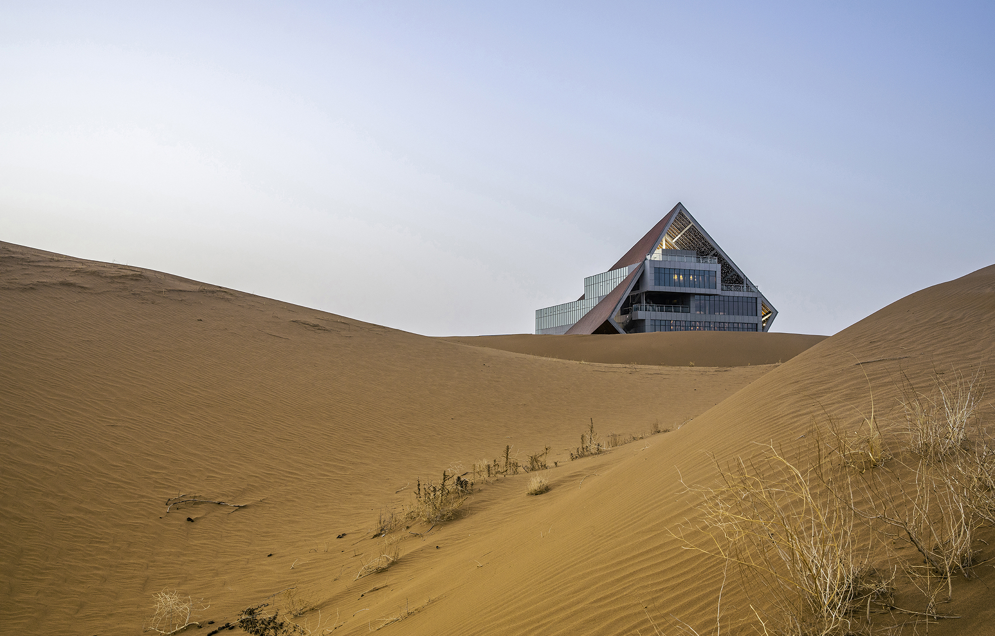 多层面的“轻”：黄麻乡村振兴工作站与乡村会客厅 / 三文建筑 -40