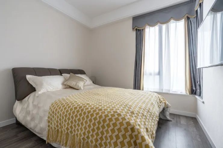 麓湖云镜 140 平米现代轻奢实景,都市里的质感灵魂居所-59