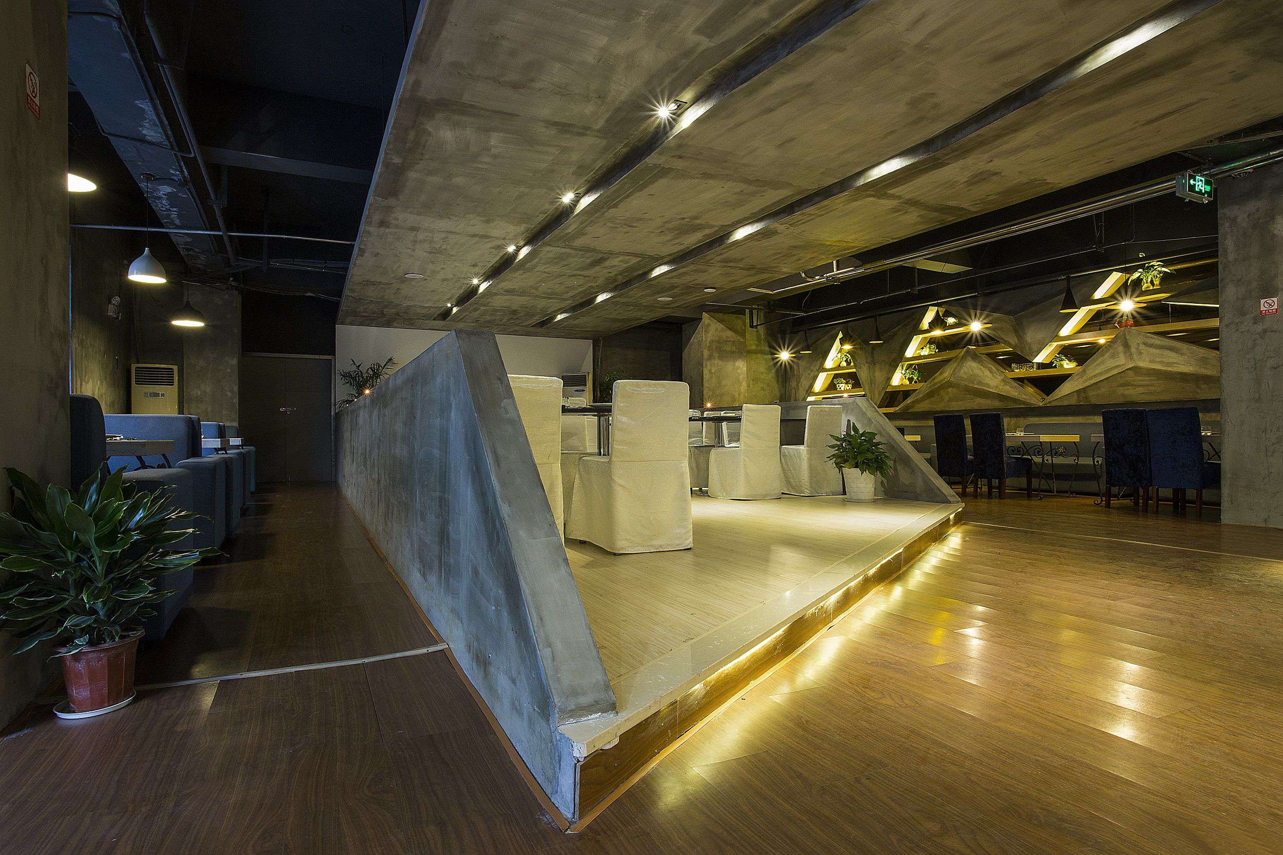 崔恒设计  年轮小院西餐厅-5