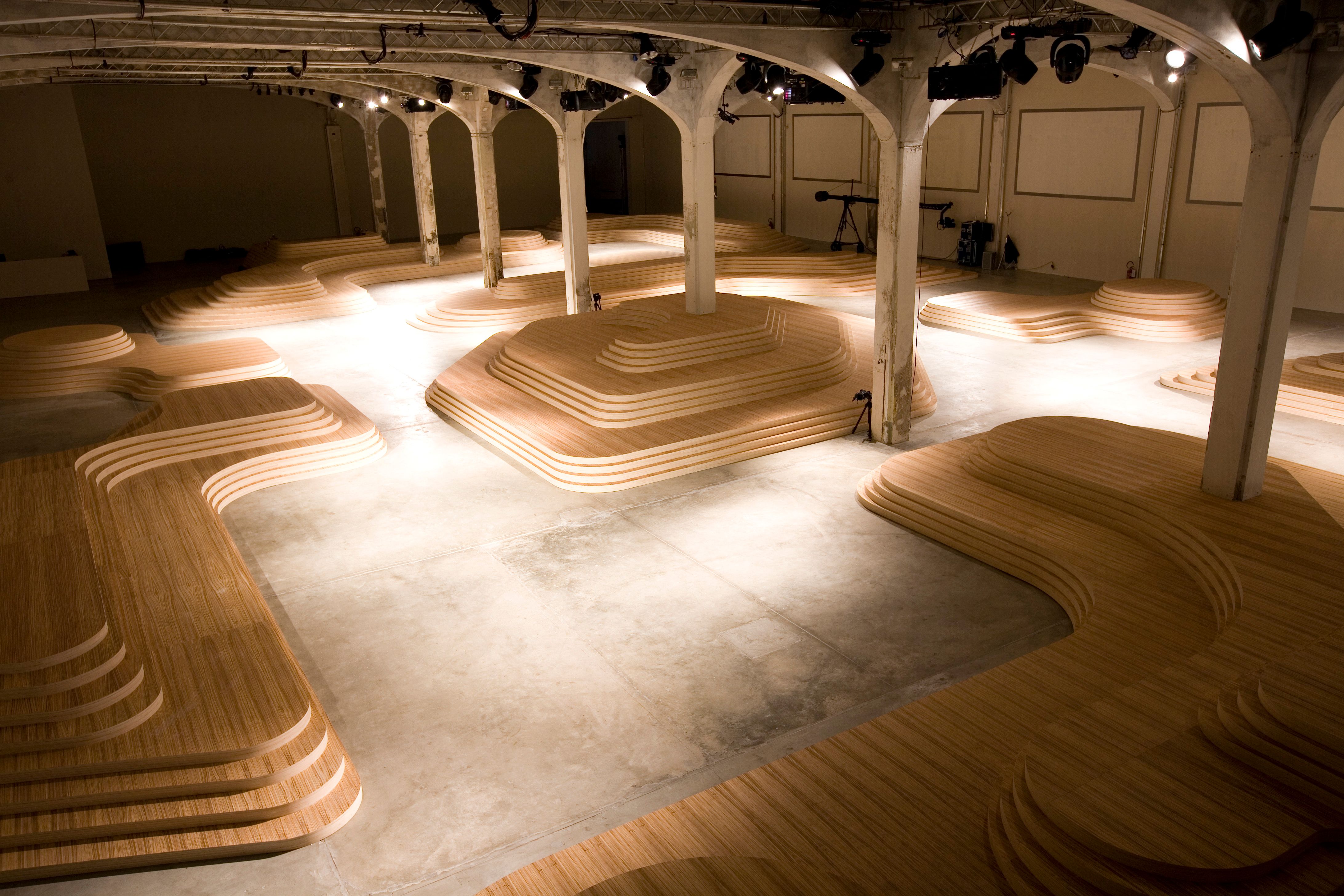 2009 春夏米兰男装秀 | PRADA 木岛舞台解读-7