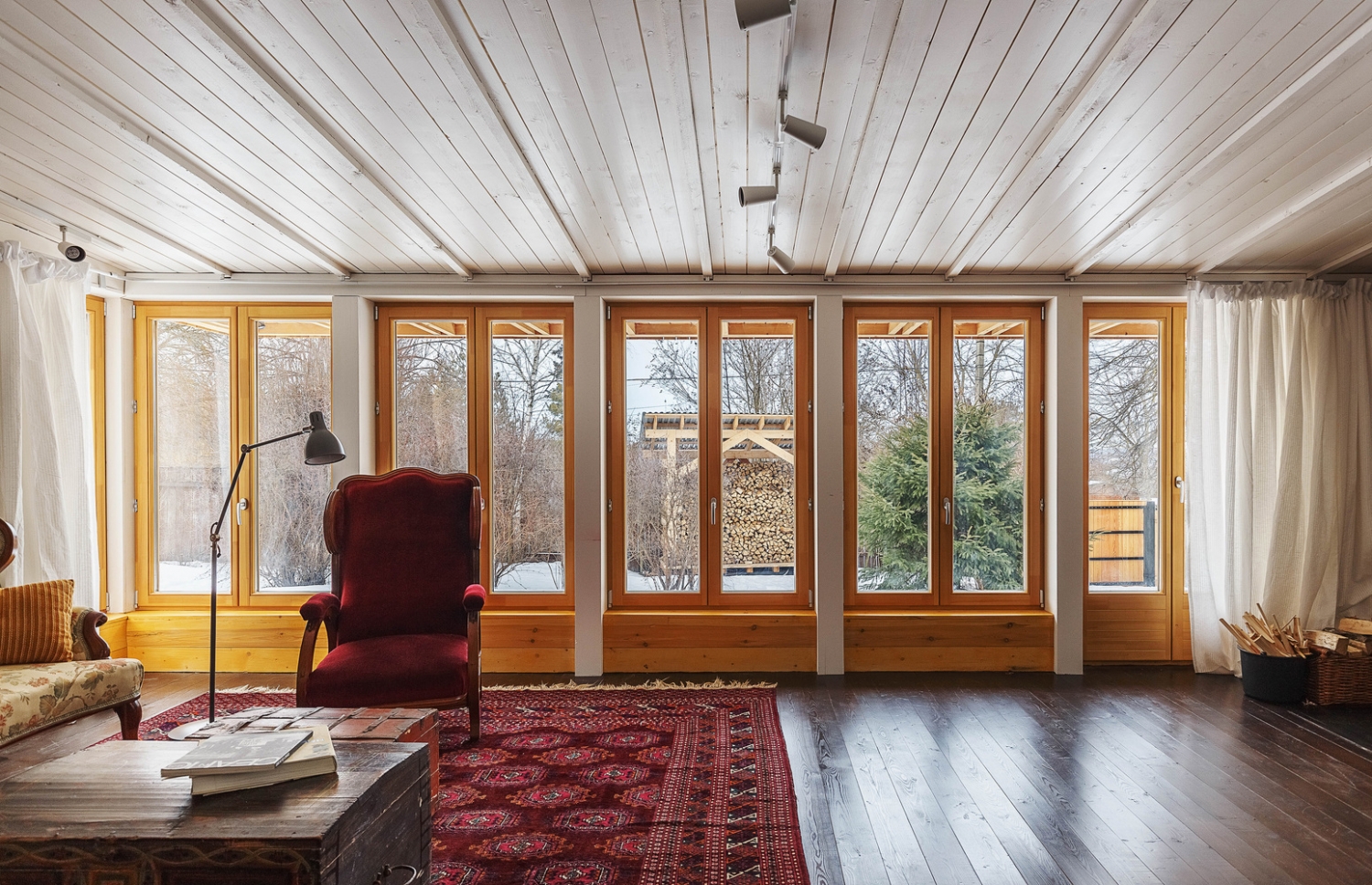 俄罗斯塔鲁萨郊区住宅翻修丨Architectural bureau PROJECT905-74