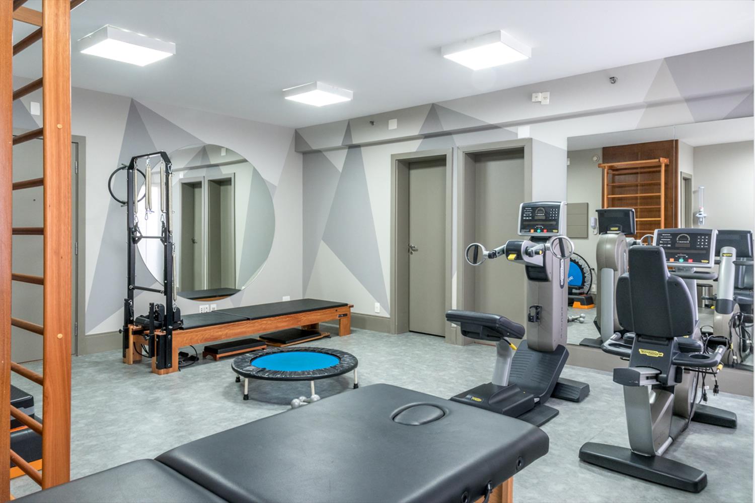 巴西圣保罗物理治疗与普拉提诊所-11