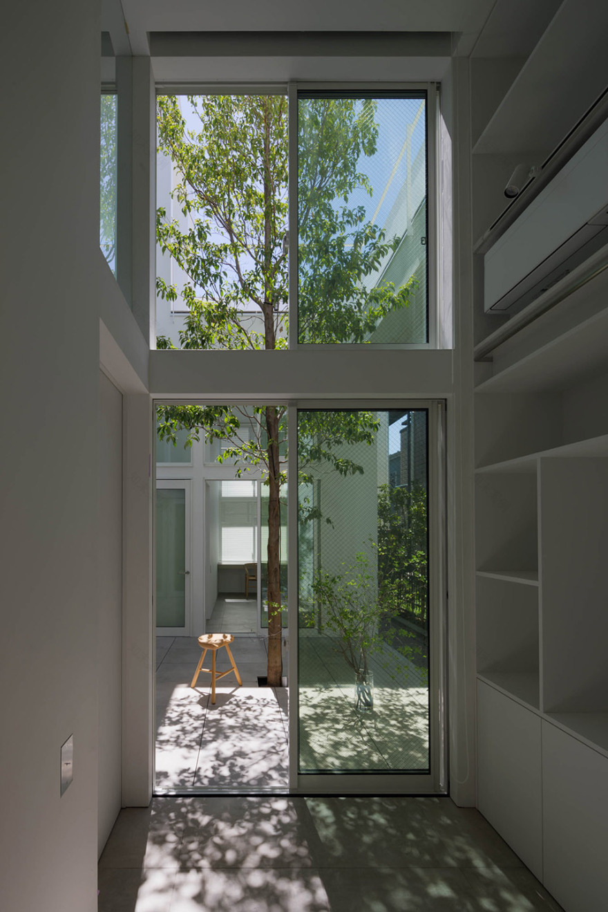 日本漂浮庭院住宅丨日本东京丨Takuro Yamamoto Architects-28