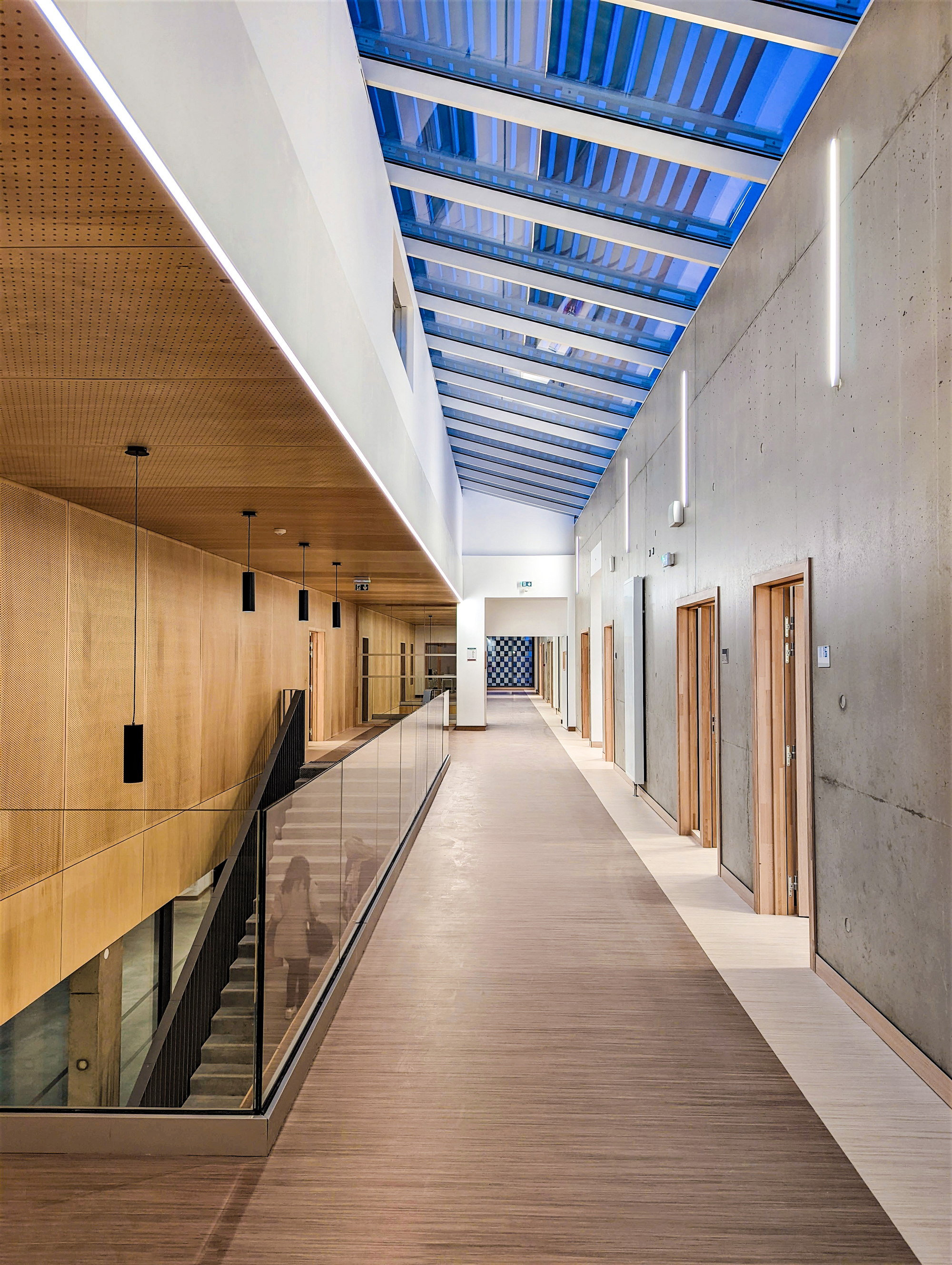 伏尔泰学院丨法国丨NM2A-44