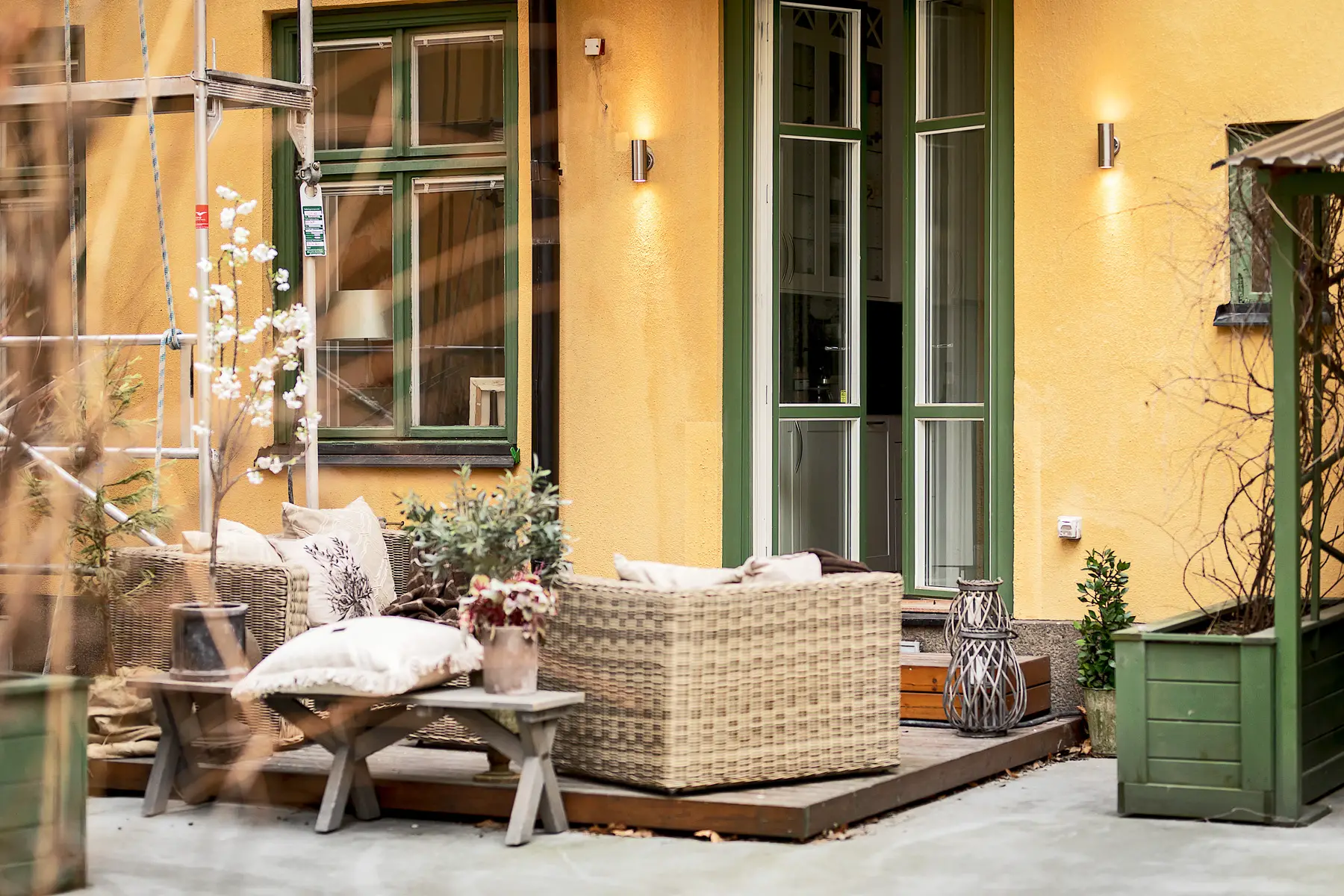 瑞典经典民族风家庭公寓设计-17