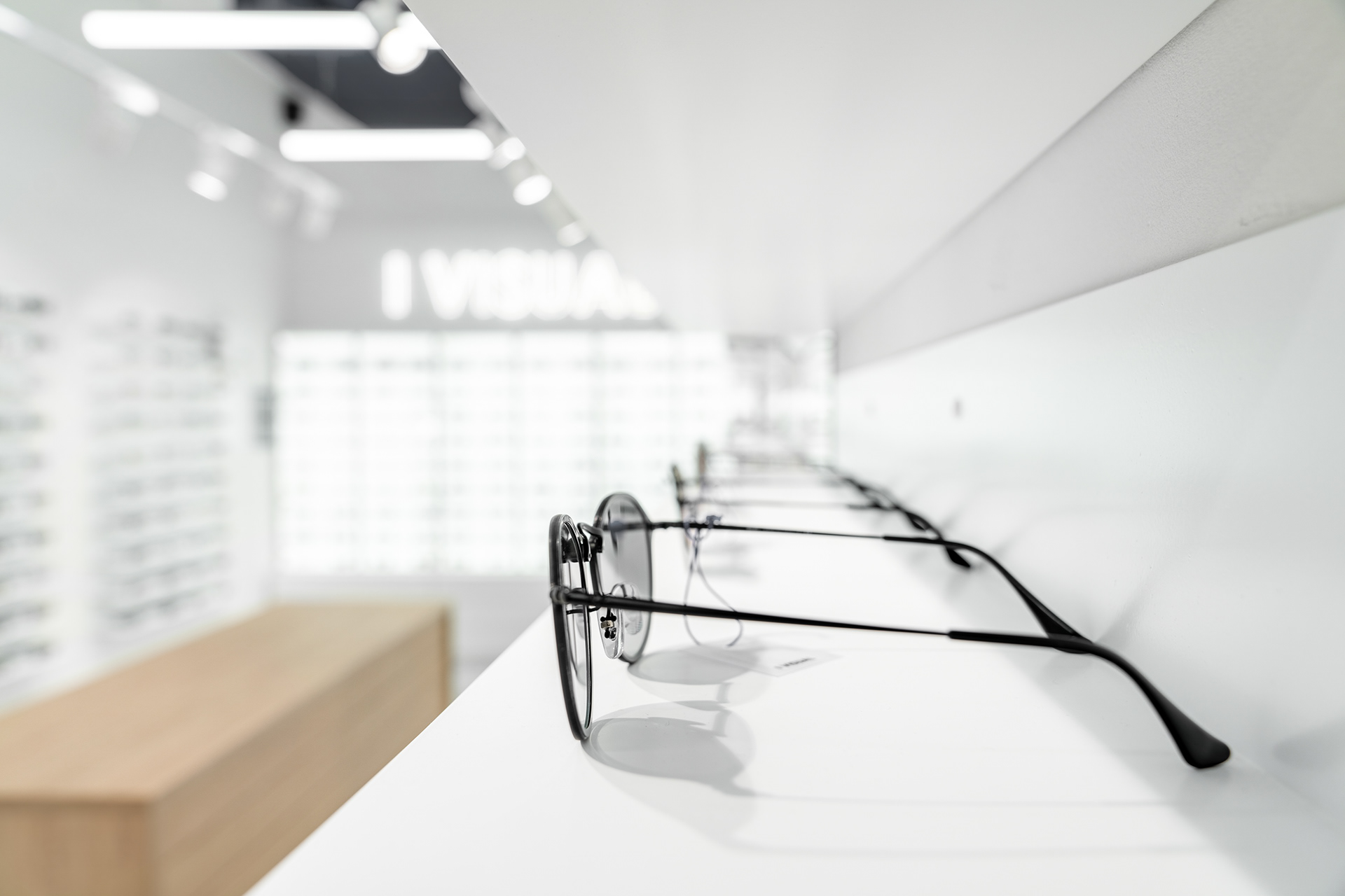 IVISUAL 现代眼镜配饰旗舰店丨乌克兰基辅-15