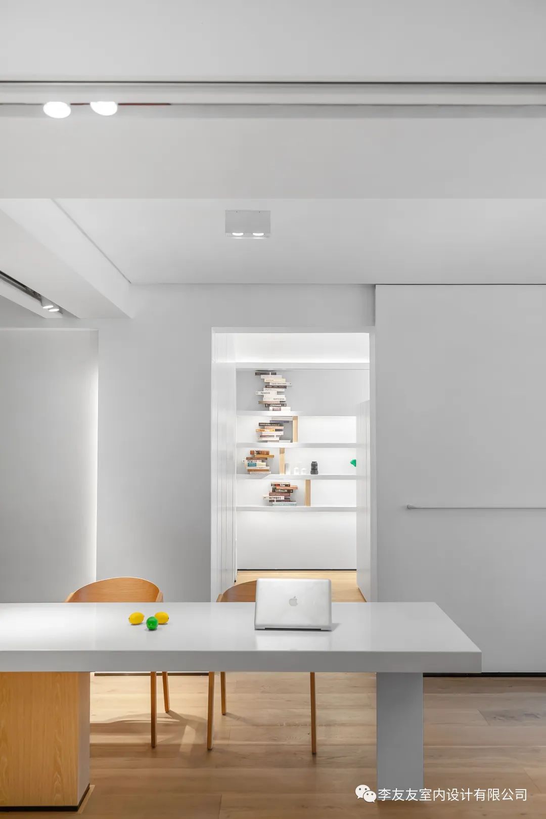 巧妙运用苏州园林的游园动线,打造流动美学空间的极小户型-28