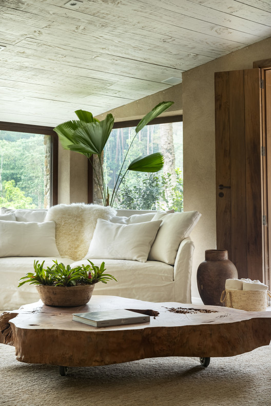 巴西山林中的温馨木石别墅丨巴西圣保罗-15