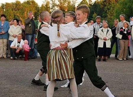 赫尔辛基建筑之旅丨芬兰赫尔辛基丨阿尔托等-24