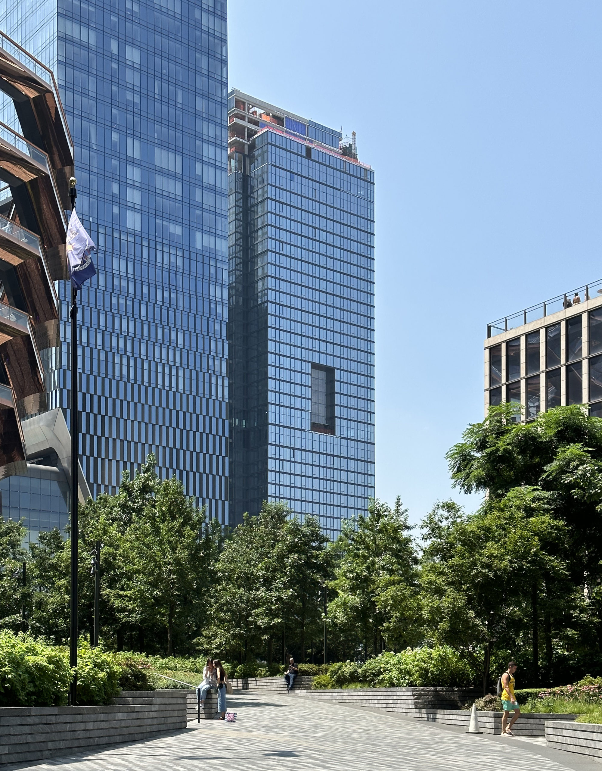 606 West 30th Street's Glass Façade Nears Completion in West Chelsea, Manhattan - New York YIMBY-1