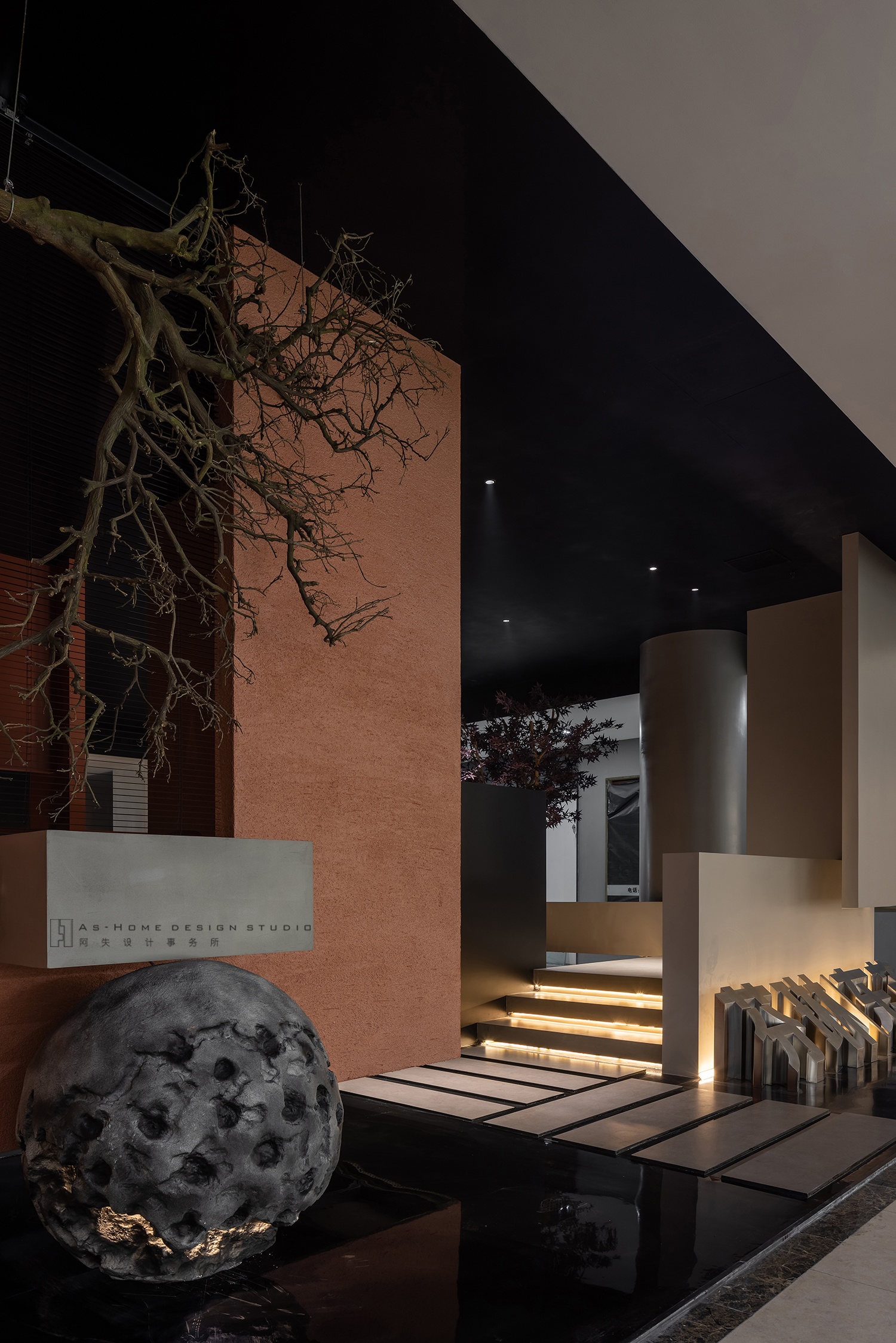 悬浮的涂料展厅-35