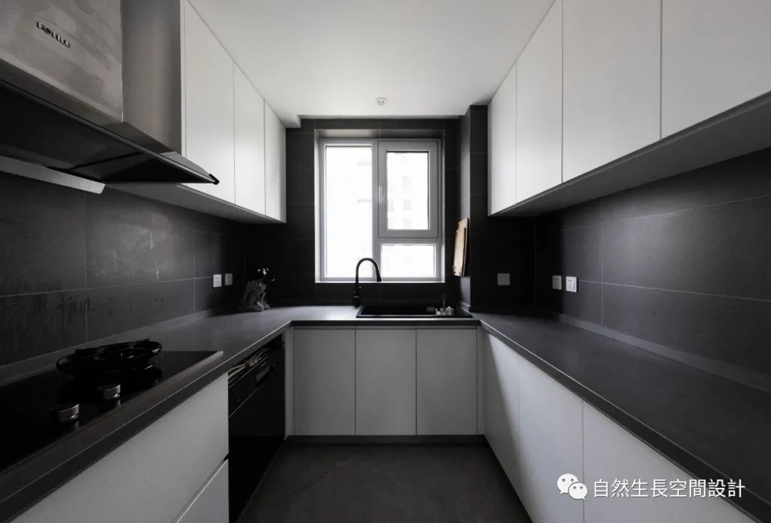 五彩斑斓的黑·复式住宅设计丨自然生长空间设计-29